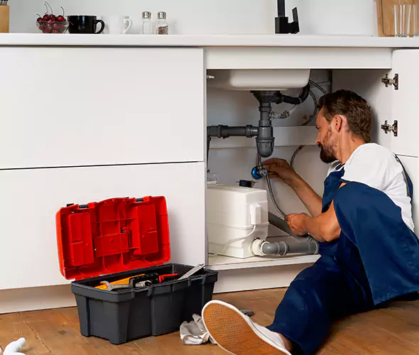Expert Plumbers for PEX Pipe Installation in St. Louis, MO: Schedule Professional Service Today