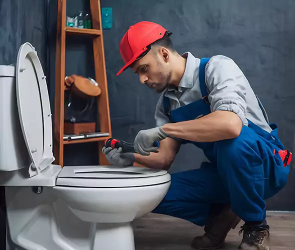 Expert Plumber for Toilet Installation in St. Louis, MO: Schedule Affordable Toilet Installation Services with Us