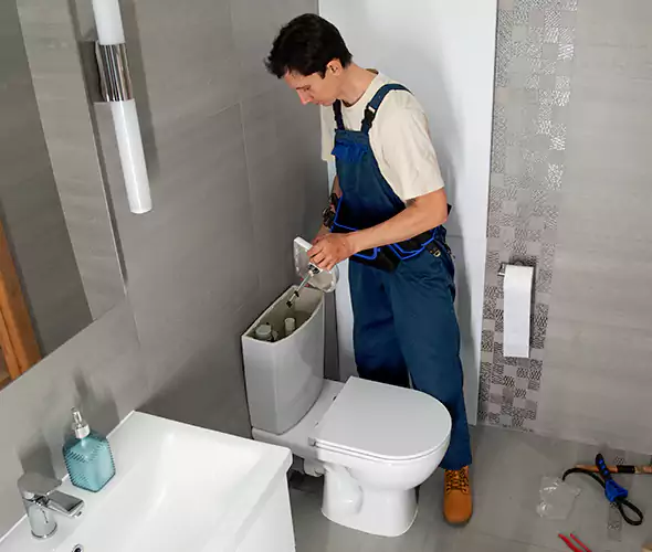 Plumber for Toilet Repair in St. Louis, MO: Schedule Affordable Toilet Repair Services With Us
