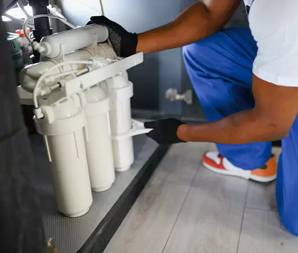 Expert Plumber for Water Softener Replacement in St. Louis, MO: Schedule Affordable Replacement Services with Us
