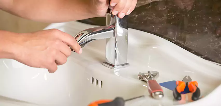 Bathtub Faucet Replacement in St. Louis